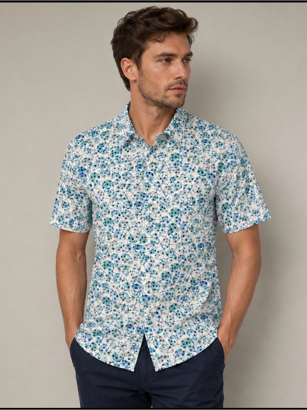 Robert Graham White & Blue Short-Sleeve Button-Down Shirt size S